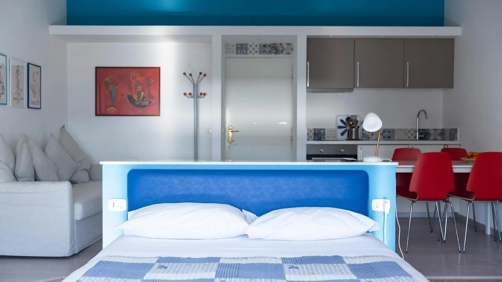 B&B Palazzo Mirelli Naples Bed & Breakfast