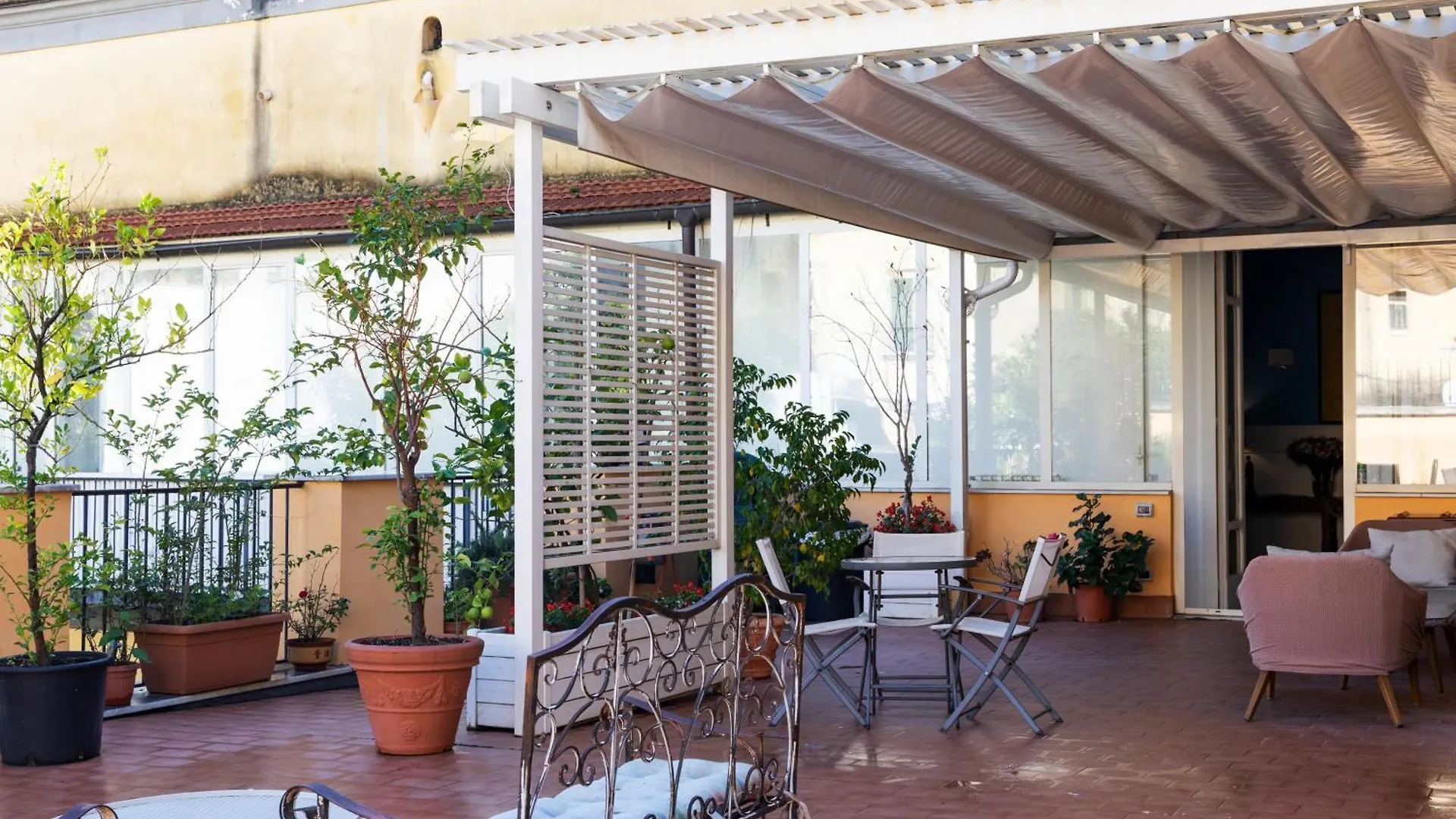 B&B Palazzo Mirelli Neapel