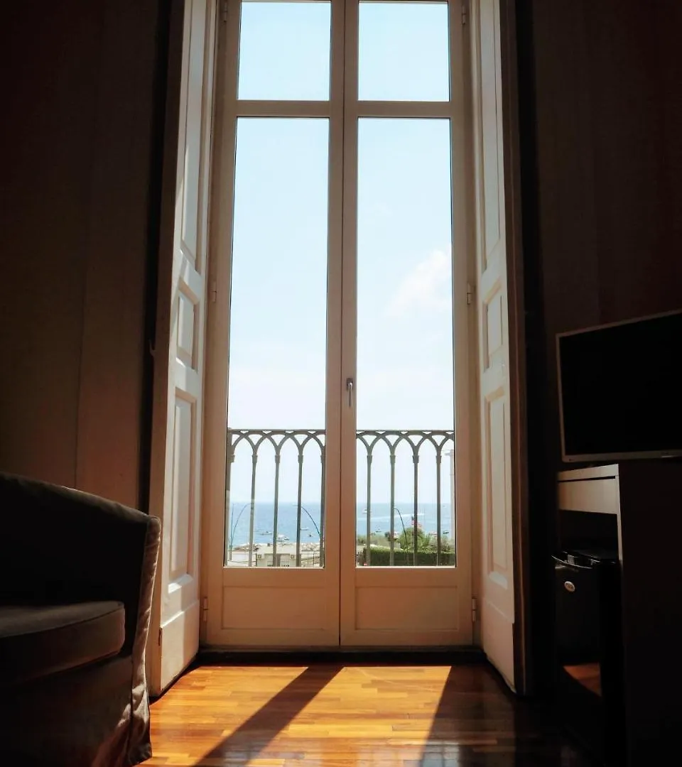 B&B Palazzo Mirelli Neapel Italien